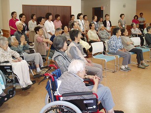 懐かしいメロディにうっとり…します