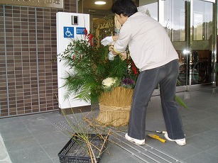 一生懸命制作中の職員(^○^)