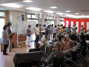 歌声喫茶「つくしんぼ」さんのコーラスタイム！です