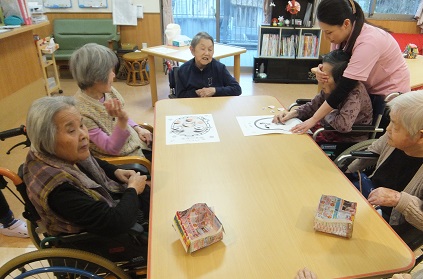 福笑い☆上手にできたかな？
