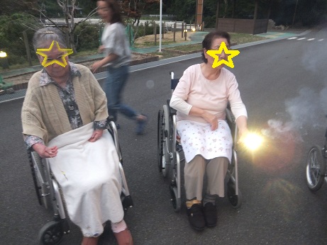  花火スタート